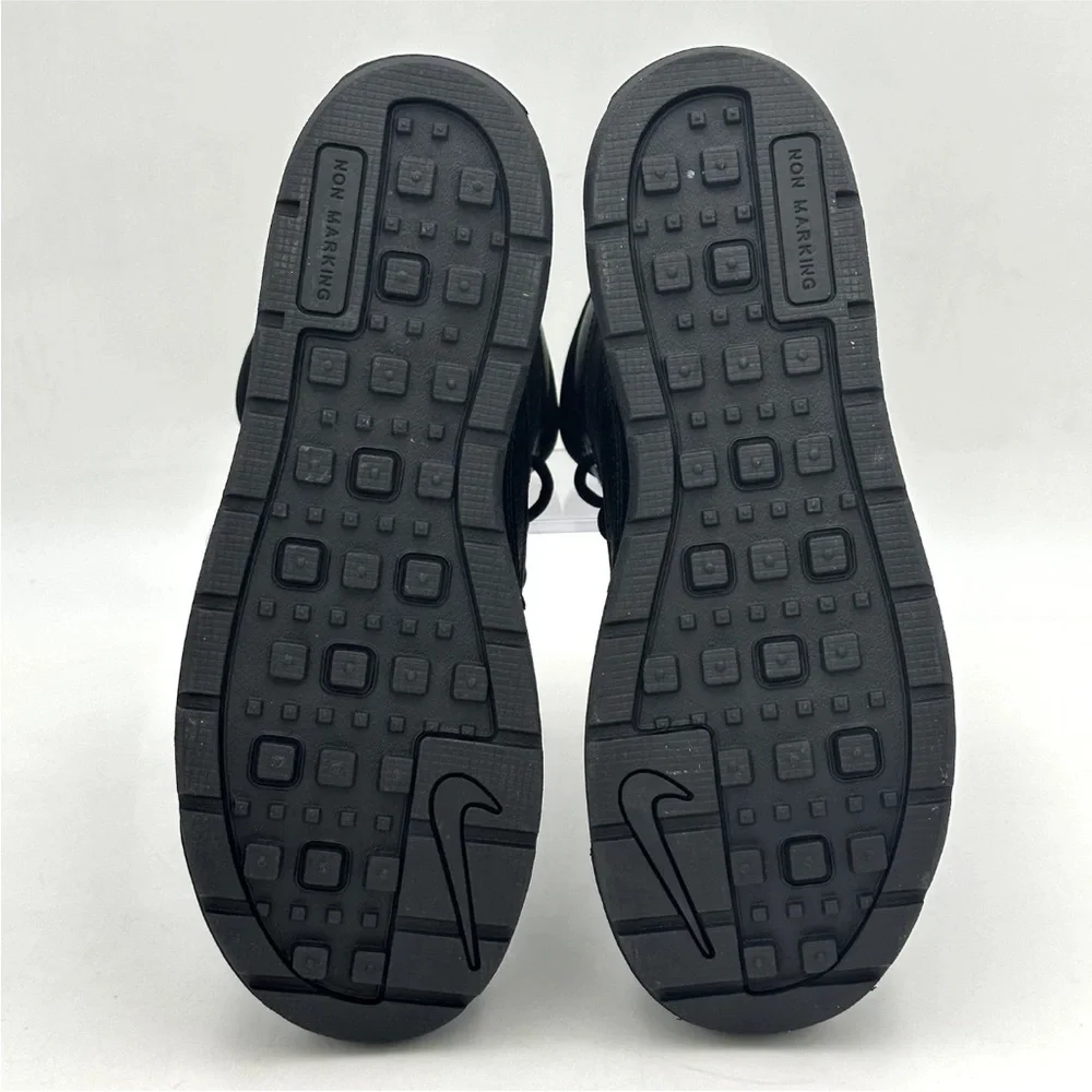 Nike ACG Boots Youth Size 5Y Black Winter Duck Boot Non-Marking 524872-004